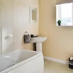 Holiday home Mill View House *